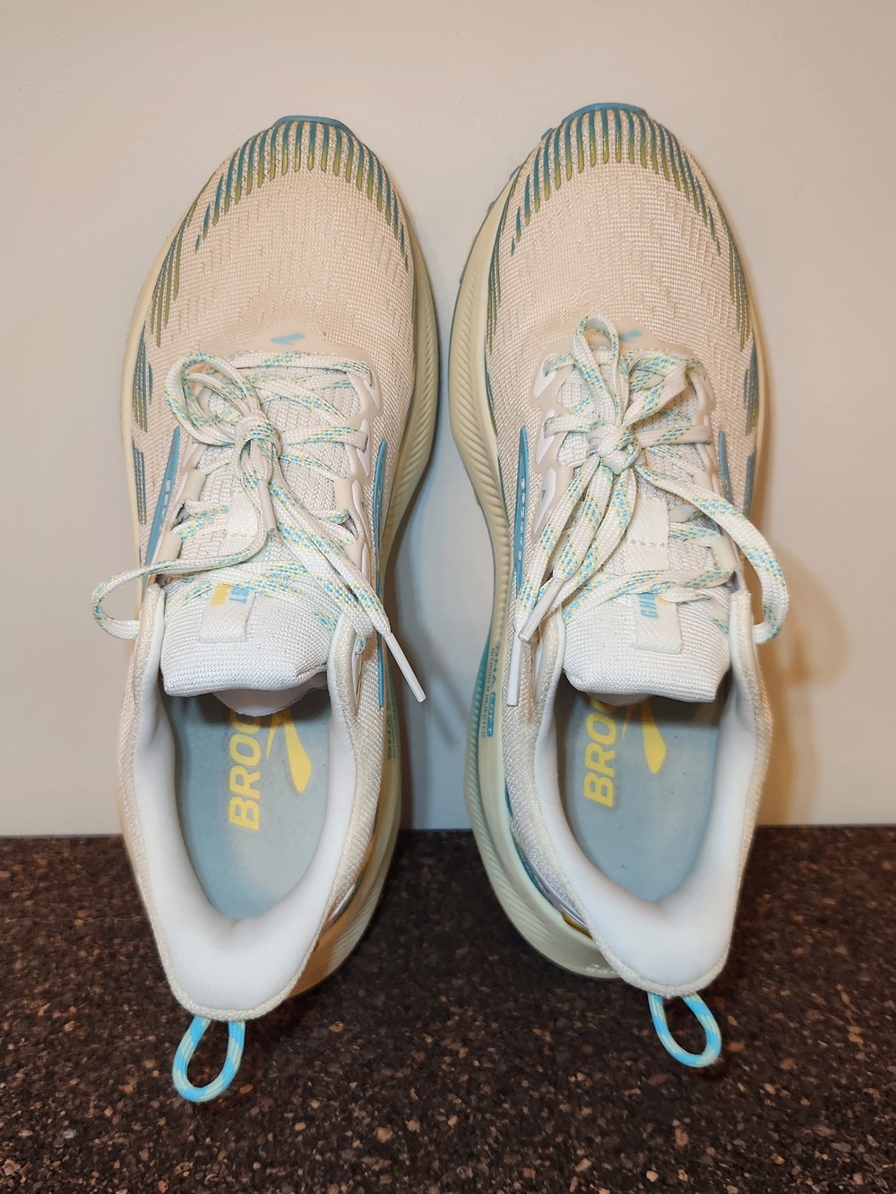Brooks Ghost Trail Running Shoes Womens Size 8 - Picture 4 of 10
